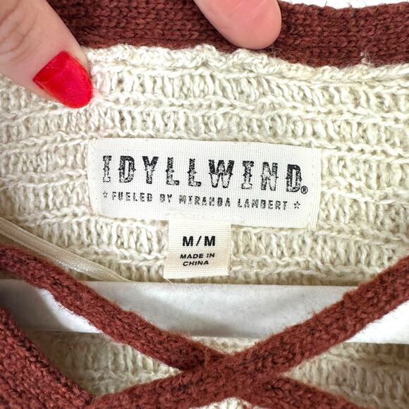 Idyllwind Miranda Lambert Southwestern Oatmeal Aztec Fringe Bootcut Knit Poncho - Picture 6 of 7